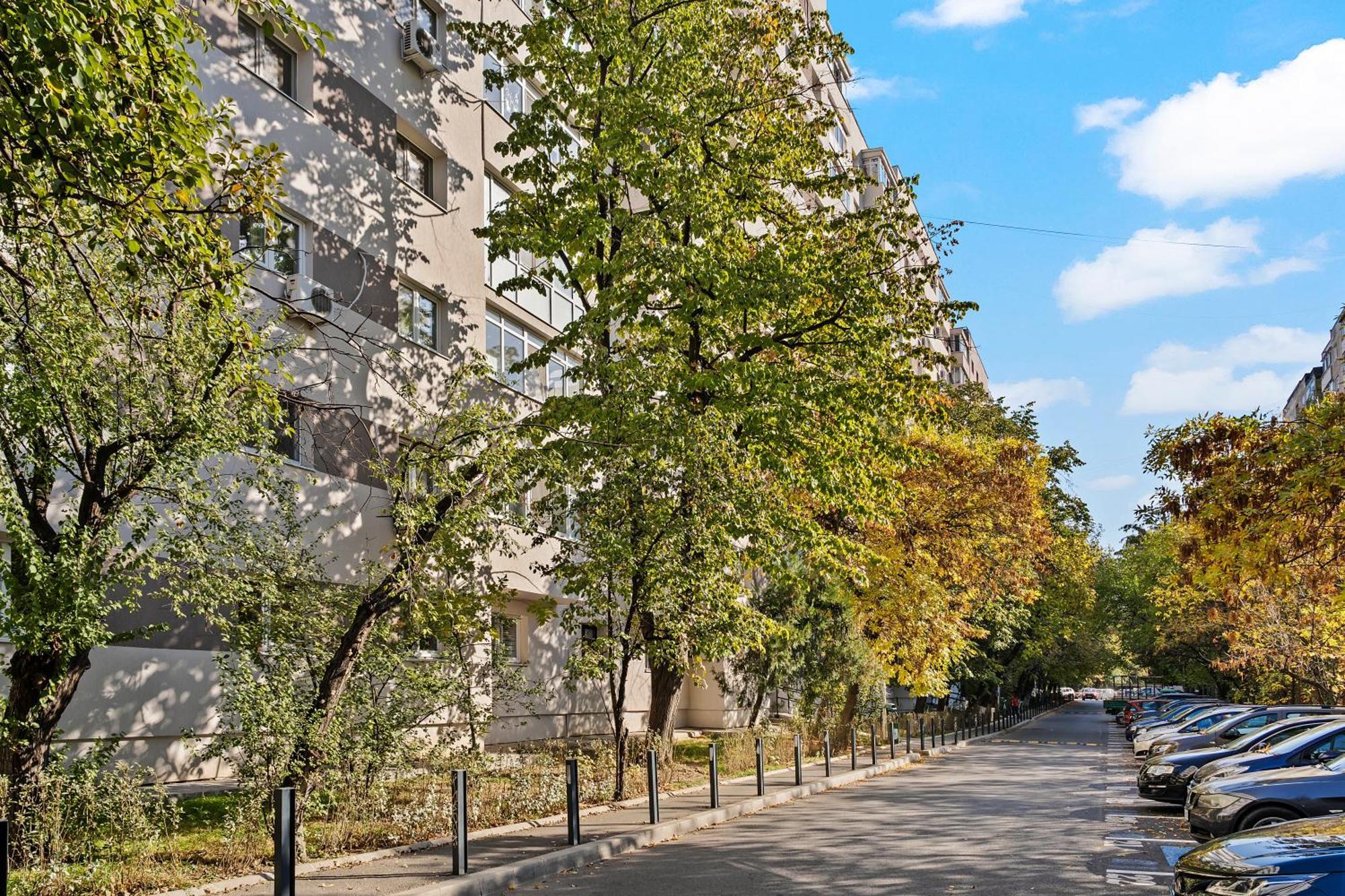 Garsoniera De Lux Si Eleganta Drumul Taberei Bucharest Exterior photo