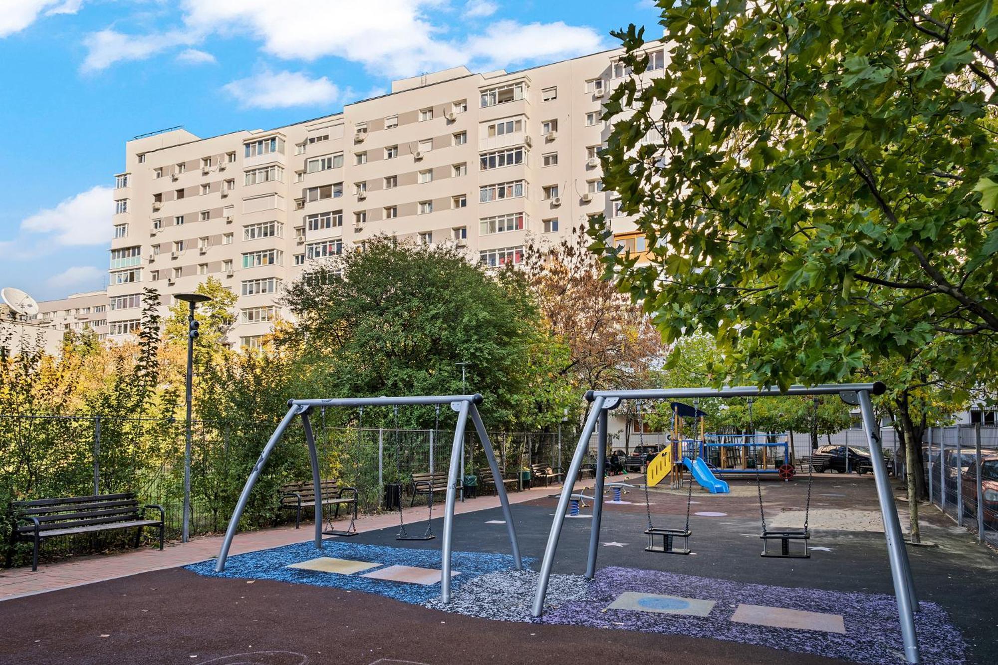 Garsoniera De Lux Si Eleganta Drumul Taberei Bucharest Exterior photo